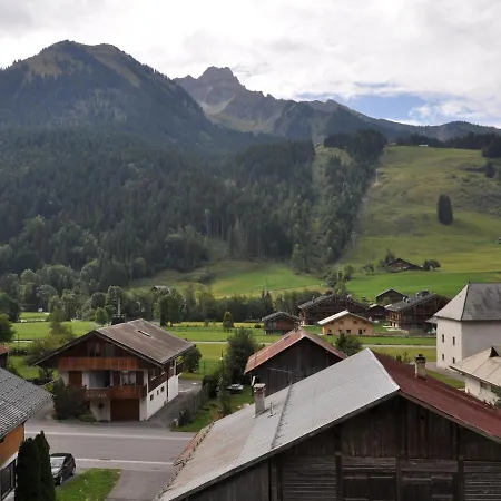 Cosy Au Coeur Du Village, Avec Balcon, Acceptant Animaux - Ideal Familles! - Fr-1-692-7 Apartment *